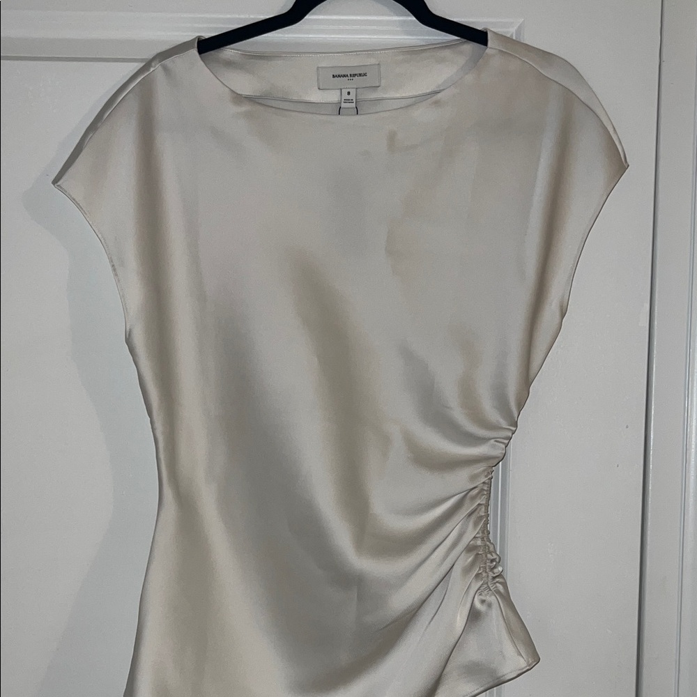 Banana Republic NWT Ruched Women's Blouse